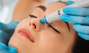 queens-salon-dealimage_beautyspa-_gold-facial-5-copy.jpg