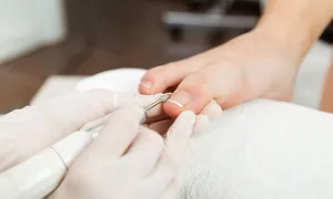 jolina-beauty-salon-mani-pedi-deal-image-03.jpg