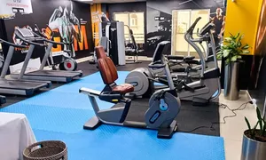 the-avenue-hotel-pool-and-gym_dealimage-02.jpg
