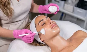 cuban-beauty_dealimage_beautyspa_facials-copy.jpg