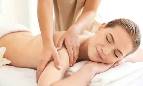 Melt Away the Stress! Relaxing Massage for Ladies!
