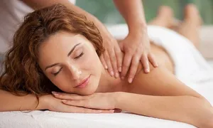 queens-salon-dealimage_beautyspa-_oxygeneo-facial-1.jpg