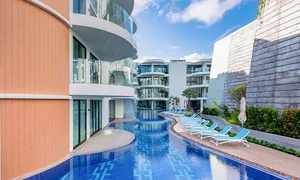 absolute-world_dealimage_entertainement_phuket-copy-9.jpg