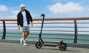 xiaomi-electric-scooter-4-lite-2nd-gen-–-foldable-_-long-range-_-app-control_1.jpg