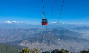trekking-guide-adventure_dealimage_entertainement_nepal-3-copy.webp