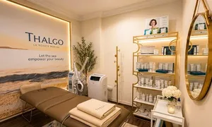 lumora-ladies_dealimage_beauty-spa-_glow-mani-pedi-copy.jpg