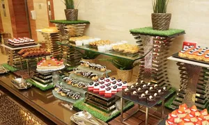 royal-rivere_dealimage_fb-friday-brunch-7-copy.jpg