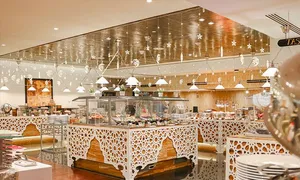 millennium-plaza_dealimage_food-drink-early-bird-6-copy.jpg
