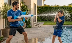 green-lion-gn75-water-gun-_dealimage_product-copy-2.webp