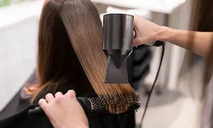 unlimited-hair-wash-and-blowdry-deal-image-02.jpg