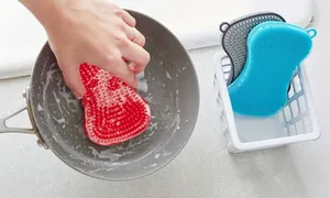 silicone-dishwashing-scrubbers-2copy.jpg
