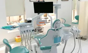 al-kindi-clinic_dealimage_health-clinic-_zoom-teeth4-copy.jpg