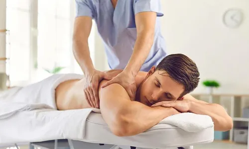 Men’s Moroccan Bath & Massages: Thai Shiatsu, Hot Oil Massage & More!