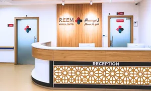 reem-medical_dealimage_health-clinic_dental-scal-3-copy.jpg