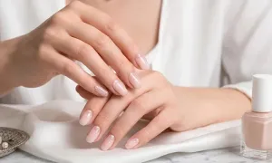 class-lady-salon-dealimage_beautyspa-_manicure-gel-extensions-1-copy.webp