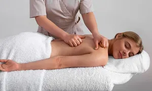 diet-cafe_dealimage_heealth-clinic_therapatic-massage-qcopy.jpg