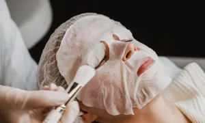 green-palm-nail_dealimage_beautyspa_-beauty-bundle-3-copy.webp