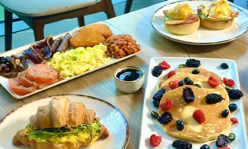 Breakfast with Morning Favorites at The Chippy!