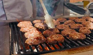 -rixos-gulf-hotel_dealimage_food-drink-1thursday-barbecue-2night1.jpg
