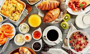 doubletree-old-town-_dealimage_food-and-drink-_breakfast-5-copy.jpg