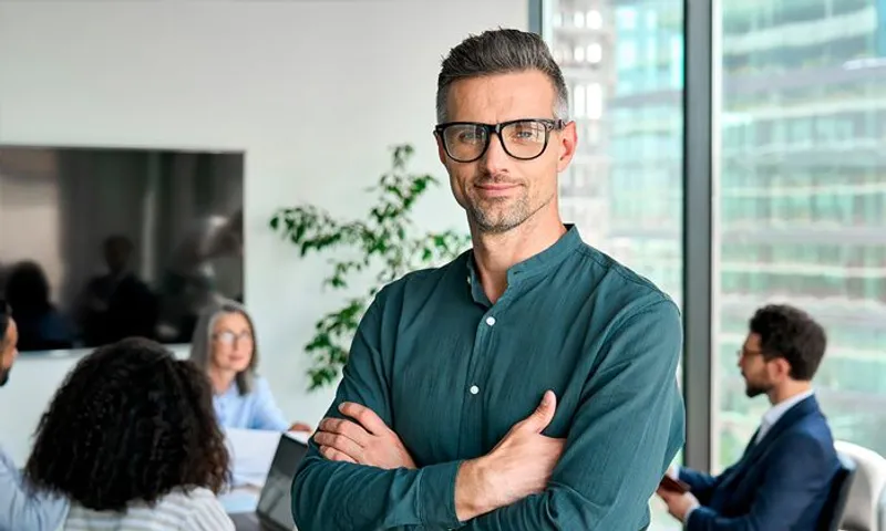 Corporate Leadership & Management Online Course!