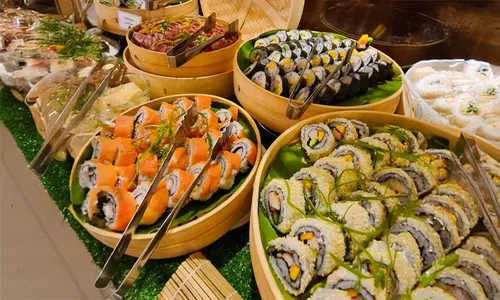 Tuesday Pinoy Night Buffet at Riviera Rayhaan by Rotana!