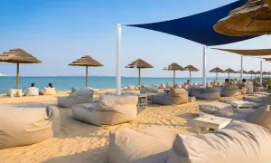 doubletree-old-town-_dealimage_food-and-drink-_breakfast-beach-2copy.webp