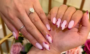 lumora-ladies_dealimage_beauty-spa-_glow-mani-pedi-3copy.jpg