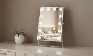 green-lion-glam-shine-makeup-mirror_dealimage_product-copy-2.webp
