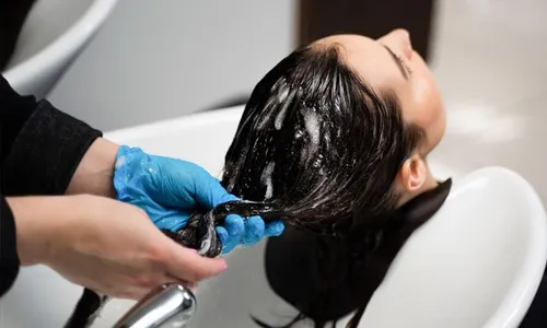 Organic Hair Treatments with Blow-Dry for Ladies!