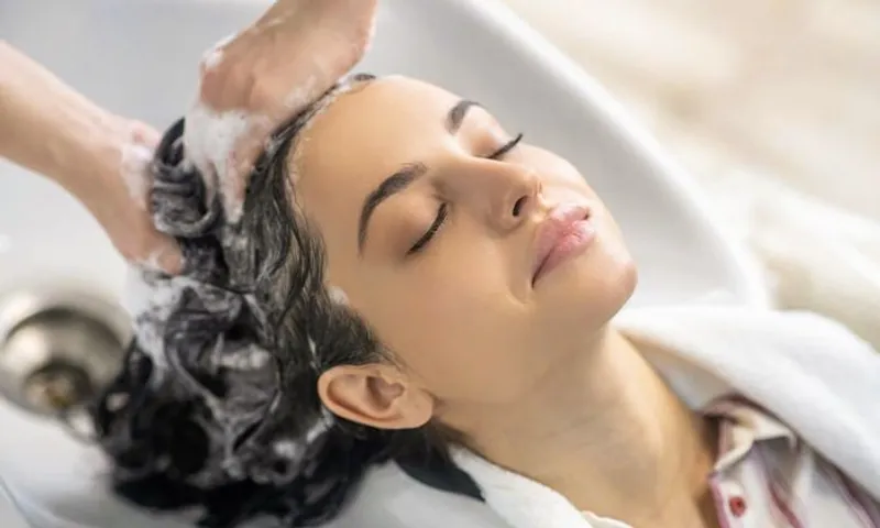 Professional Hair Treatments: Anti-Hair Loss, Omniplex, and Açaí Hair Treatments at DOT Beauty!