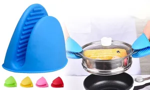 silicone-oven-mitts-2-copy.jpg