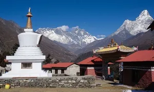 the-nepal-trekking-company_dealimage_entertainement_himalayas-7-copy.jpg
