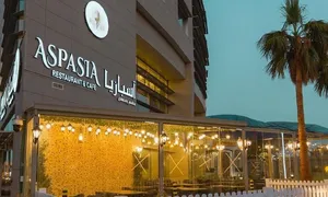 aspasia_dealimage_food-and-drink_signature-lunch-6.jpg
