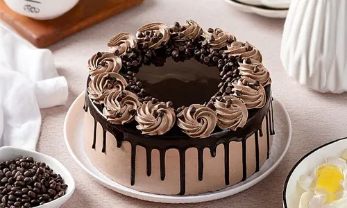 Celebrate Every Moment with Treffen House Hotel’s Irresistible 1.5kg Cakes!