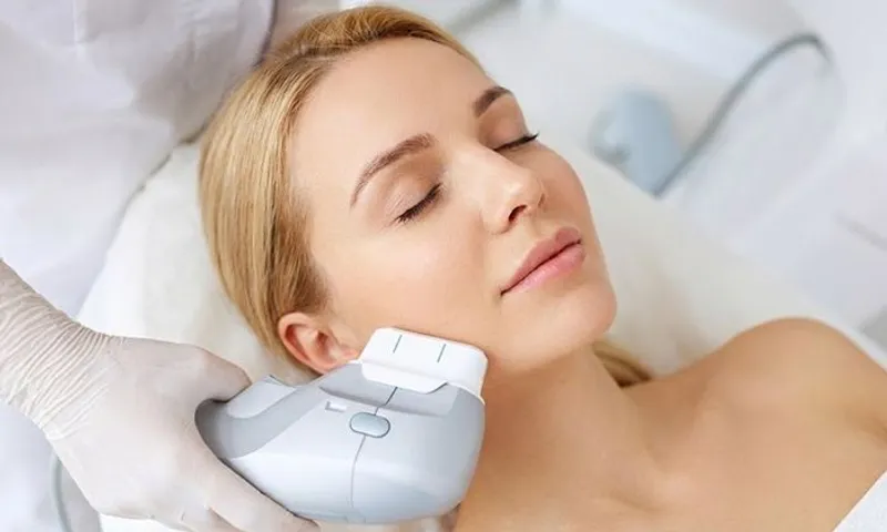 Lift & Tighten with HIFU for Ladies & Men at Al Aqsa Medical Center!