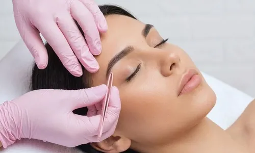 Brows & Lashes Lift, Tint, Extensions & More at Noor Beauty!