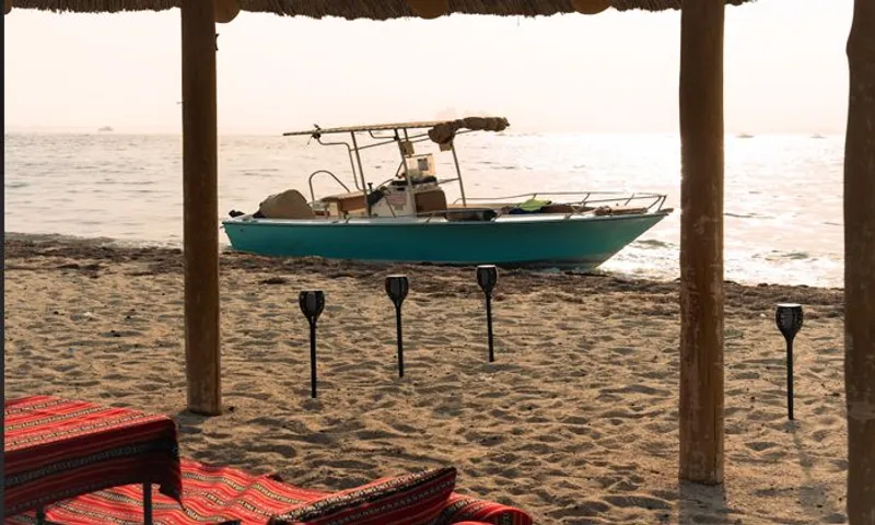 Island Getaway with Lunch OR Dinner at Al Safliya!