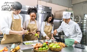 papermoon_deal-image_food-and-bev_cooking-class-copy2__03.jpg