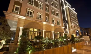 zubarah-_dealimage_food-and-drink_staycation-6copy.webp