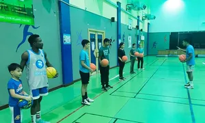 gery-sports-_dealimage_entertainement_roller-skate-basketball-copy2-.jpg
