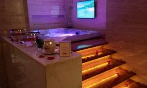 zubarah-_dealimage_food-and-drink_staycation-3copy.webp