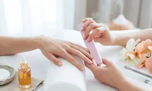 jolina_dealimage_beauty-spa_mani-pedi-2-copy.jpg