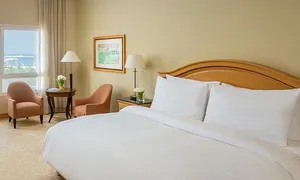 movenpick-staycation-dealimage-04.jpg