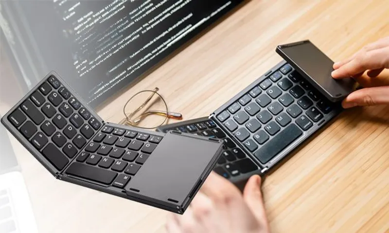 Foldable Bluetooth Keyboard with Touchpad!