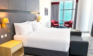 ramada-wyndham_dealimage_food-and-drink-_monthly-rental-breakfast-4-copy.webp