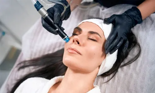 HydraFacial for Ladies & Men at Glory Medical Center!