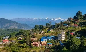 trekking-guide-adventure_dealimage_entertainement_nepal-4-copy.webp