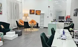 aysel_dealimage_beauty-spa_mani-pedi-5copy.jpg